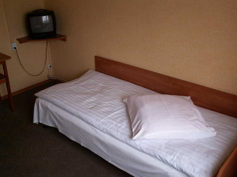Hotel Pod Debem Tarnow Luaran gambar