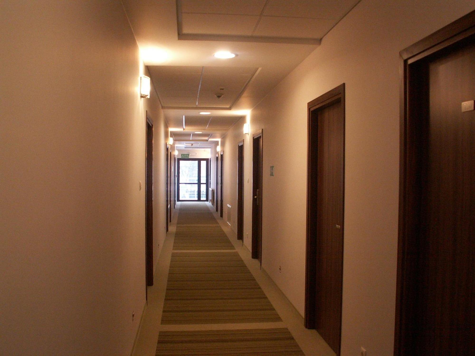Hotel Pod Debem Tarnow Luaran gambar